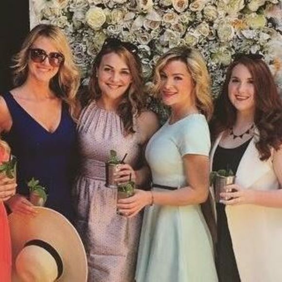 Meet your Posher, Alicia - Picture 1 of 1